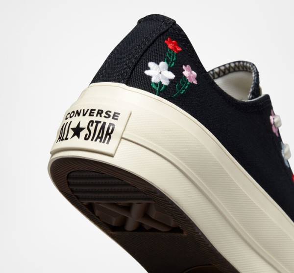 Converse Chuck Taylor All Star Lift Platform Floral Embroidery Low Tops Shoes Black / Multicolor | CV-619XVC