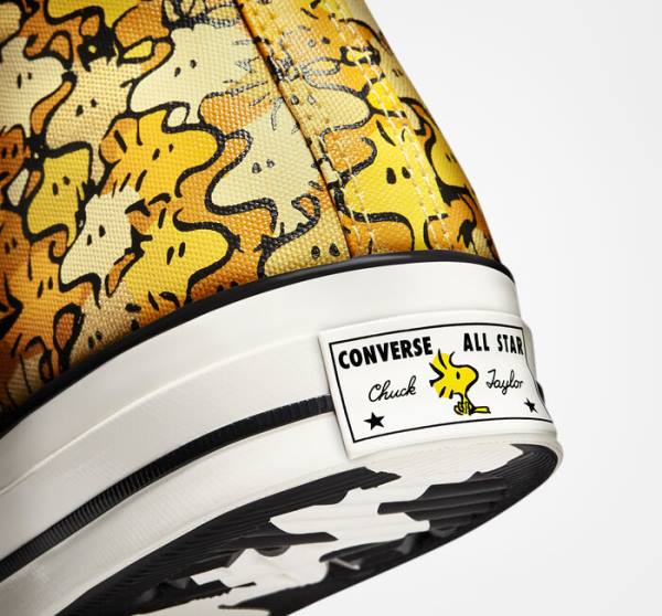 Converse Peanuts Chuck 70 High Tops Shoes Yellow / Gold | CV-125FGQ